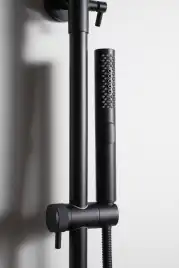 Душевая система Allen Brau Priority 5.31A10-31 для ванны с изливом, верхний и ручной душ, Черный матовый