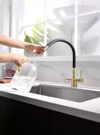 Смеситель для кухни Lemark Comfort LM3075B с подключением к фильтру с питьевой водой, Бронза
