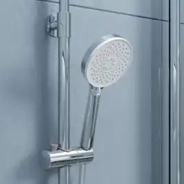 Душевая система IDDIS Shelfy SHESBBTi06 для ванны с изливом цвет, Глянцевый хром