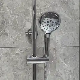 Душевая система IDDIS Ray RAYSB3Fi06 для ванны с изливом цвет, Глянцевый хром