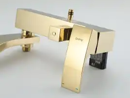 Душевая система Gappo G2407-3 с поворотным изливом, Золото глянцевое