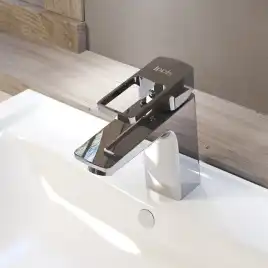 Смеситель для раковины IDDIS Bild BILSB00i01  цвет, Глянцевый хром