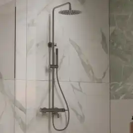 Душевая система  Vincea Villa VSFS-1VL1GM VSFS-1VL1GM для ванны с изливом, вороненая сталь