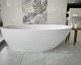 Ванна из литьевого мрамора  Aqua de Marco CALIPSO 168х80 Белая 1168WCAL